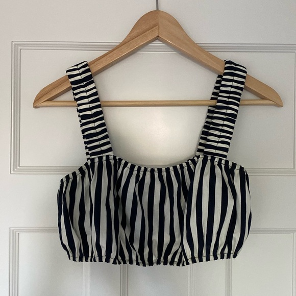 Mikoh Cropped Utila top - Picture 2 of 6